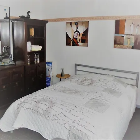 Weiss Apartamento Duisburgo